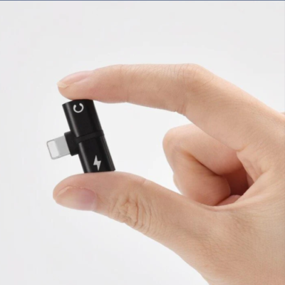 T-SHAPED 2-IN-1 Dual-port headphone charger adapter